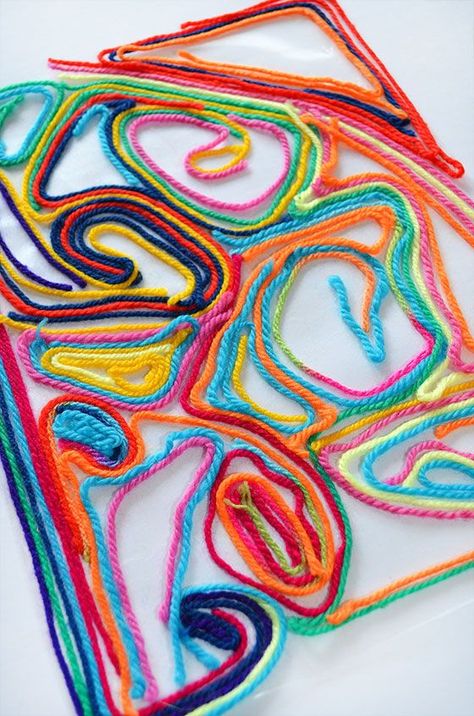 Yarn Painting. Yarn Painting Art, معرض فني, Classe D'art, Yarn Painting, Cool Art Projects, Art Camp, Art Lesson Ideas, Homeschool Art, Kid Art