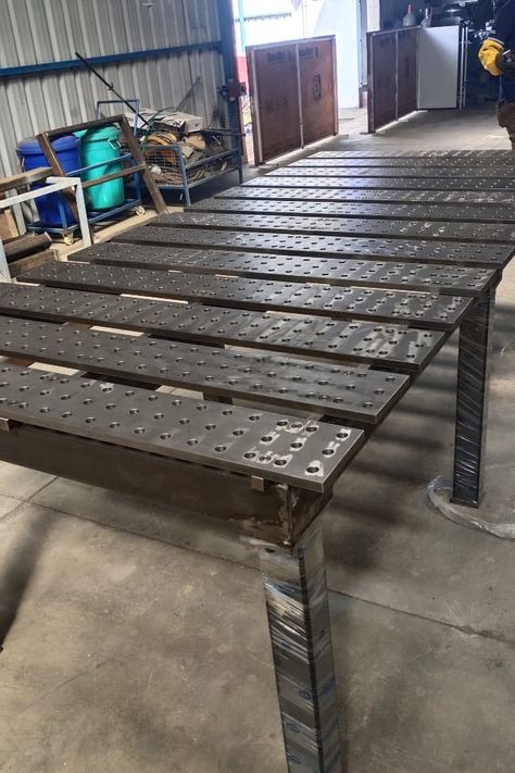 Welding Shop Layout, Weld Table, Welding Table Plans, Ag Mechanics, Sheet Metal Shop, Welding Workshop, Welding Table Diy, Welding Positioner, Welding Tables