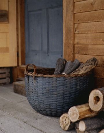 Soldier Blue, Blue Basket, Vibeke Design, Rustic Baskets, Blue Baskets, Old Baskets, Wood Basket, Wicker Decor, Primitive Decorating