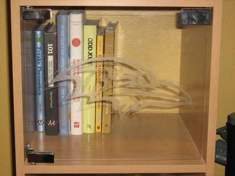 Add plexiglass "doors" to a bookshelf; plus etching. I plan to use a quatrefoil stencil to make a pattern. Plexi Ideas, Modern Movie Room, Plexiglass Ideas, Cabinet Door Inserts, Cabinet Doors Diy, Movie Rooms, Theatre Diy, Cheap Cabinets, Diy Cabinet Doors