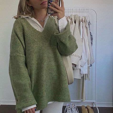 By Any Means Necessary, Neue Outfits, Mode Inspo, Winter Fits, Mode Inspiration, Green Aesthetic, Fit Check, Look Cool, Cute Fits