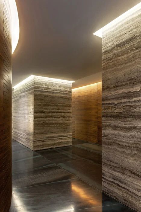 ON Headquarters by BLANCASMORAN and LSA Arquitectos | interiors Cove Lighting, Ceiling Light Design, Indirect Lighting, Led Stripes, Office Lighting, Light Architecture, Accent Lighting, Lighting Inspiration, Led Strip Lighting