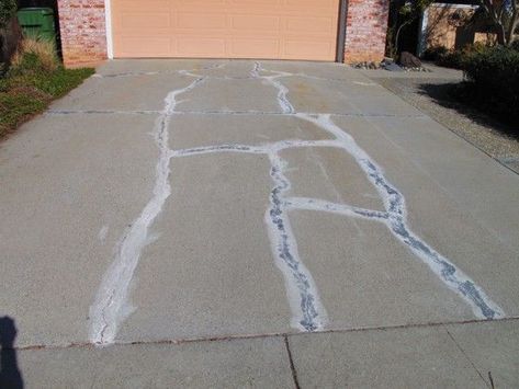 Resurface a Cracked Concrete Driveway Concrete Patio Resurfacing, Fix Cracked Concrete, Concrete Driveway Resurfacing, Repair Concrete Driveway, Driveway Paint, Cement Driveway, Concrete Refinishing, Repair Cracked Concrete, Driveway Resurfacing