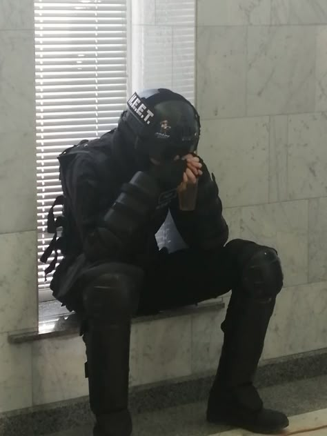 Neet Swat, Masked Men, Army Men, Masked Man, Military Men, Call Of Duty, A Mask, Pose Reference, Soldier