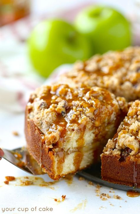 Caramel Apple Coffee, Apple Coffee Cake, Apple Cinnamon Cake, Apple Coffee, Cake Apple, Apple Coffee Cakes, Streusel Coffee Cake, Pumpkin Coffee Cakes, Diy Easy Recipes