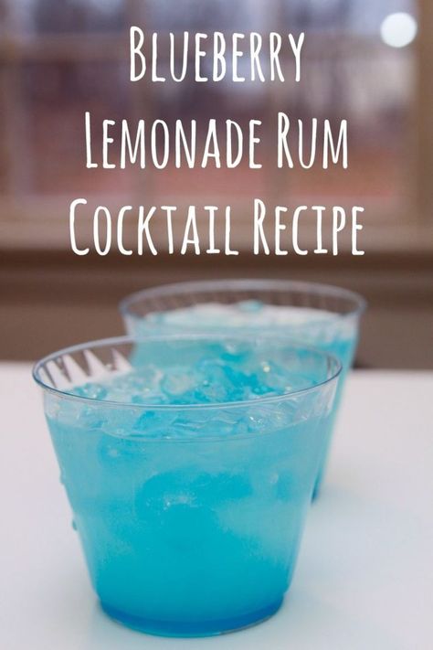 Cruzan Blueberry Lemonade Rum Cocktail Recipe - so incredibly easy and a tasty rum and lemonade cocktail.  #cocktail #rum #lemonade #blueberry #easyrecipe Cocktail Blueberry, Rum And Lemonade, Rum Cocktails Easy, Lemonade Cocktail Recipe, Cruzan Rum, Blueberry Cocktail, Rum Cocktail Recipes, Cocktail Party Food, Rum Recipes