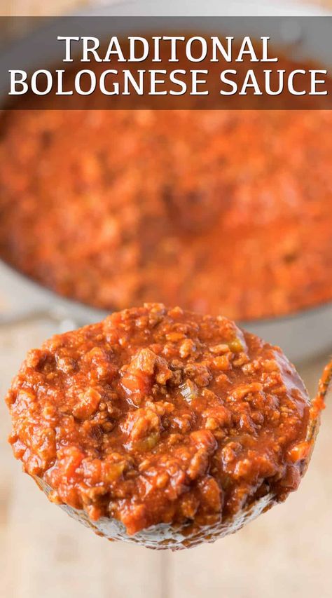 Beef Pasta Sauce, Beef Bolognese Sauce, Best Bolognese Recipe, Celiac Meals, Traditional Bolognese, Bolognese Sauce Authentic, Beef Bolognese, Free Noodles, Homemade Bolognese Sauce