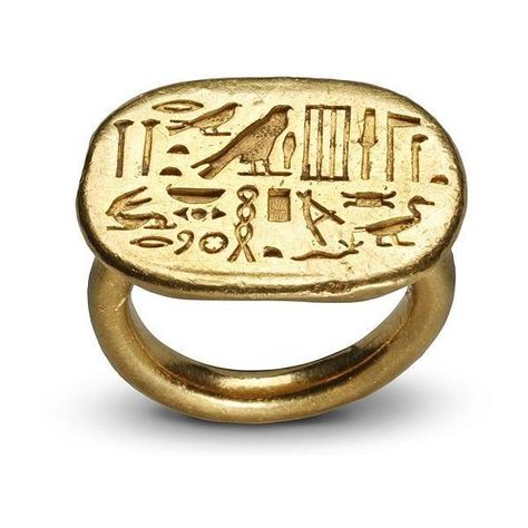 Egyptian Ring ❤ liked on Polyvore Egyptian Inspired Jewelry, Starověký Egypt, Egypt Museum, Egypt Jewelry, Ancient Egyptian Jewelry, Ancient Jewellery, Ancient Egypt Art, Historical Jewellery, Mens Rings