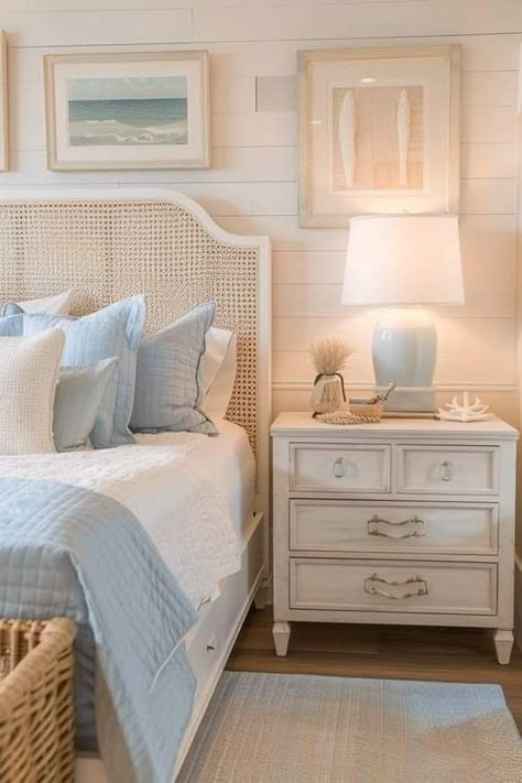 Minimalistic Beach Bedroom, White Bedroom With Light Blue Accents, Coastal Grandma Bedroom Decor, Bedroom Inspo Coastal, Room Decor Bedroom Blue And White, Classy Beach House Decor, Costal Grandma Bedroom Aesthetic, Beach Aesthetic Bedroom Ideas, Coastal Room Decor Ideas