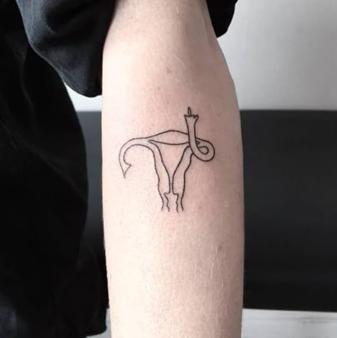 Introvert Tattoo, Feminism Tattoo, Girl Power Tattoo, Feminist Tattoo, Power Tattoo, Muster Tattoos, Tattoo People, Funny Tattoos, Tattoo Trends