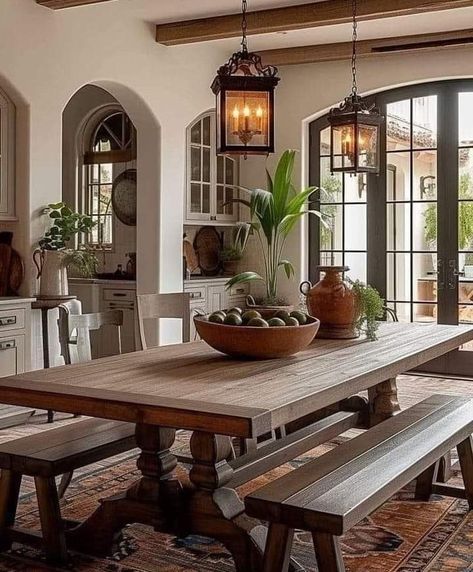 Spanish Colonial Interior Design, Spanish Style Home Interior, Spanish Interior Design, Tuscan Kitchen Design, Colonial Interior Design, Log Home Interior, Spanish Style Kitchen, Spanish Home Decor, Hacienda Style Homes