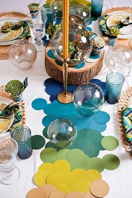 10 fun ideas to steal for your next table setting Fun Table Settings, Summer Table Decorations, Paper Table Runner, Tafel Decor, Paper Table, Paint Chip, Summer Tables, Colorful Table, Wedding Table Settings