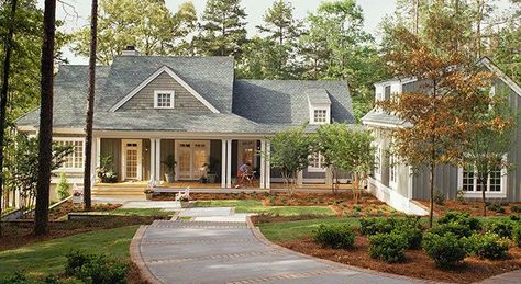 Front Exterior Southern Living House, Southern Living House Plans, Lakeside Cottage, Ranch Style House Plans, Southern House Plans, Cottage Plan, Ranch Style Homes, Ranch House Plans, Country House Plans