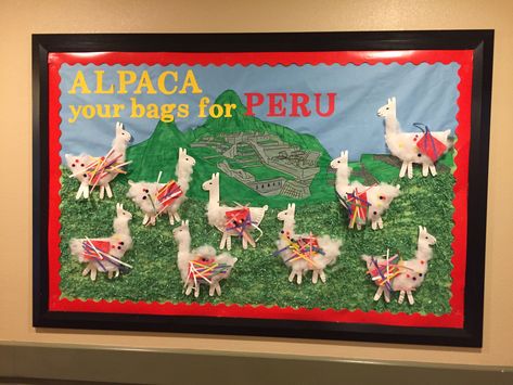 Peru, alpacas by Machu Picchu, culture month. Peru Bulletin Board Ideas, Peru Bulletin Board, Peru Decorations Ideas, Peru Crafts For Kids, Ece Provocations, Peru Crafts, Chess Study, Hispanic Heritage Month Bulletin Board, Bulletin Boards School