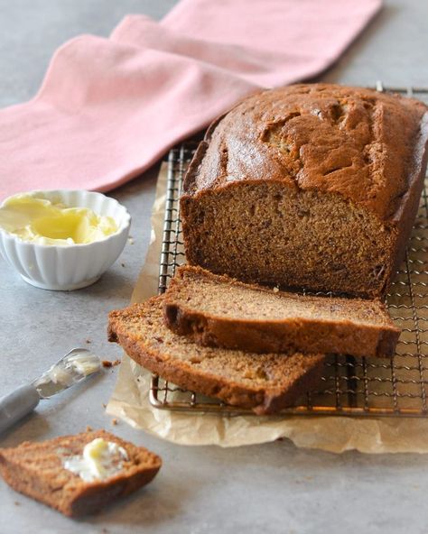 Chai-Spiced Banana Bread - Chai is the actual word for tea in many countries but when we say chai in the States, we’re usually referring to Masala chai, which is a smooth and calming beverage made of black tea, milk and fragrant Indian spices. Its flavor goes beautifully with banana bread, so I’ve taken one of my favorite banana bread recipes and subtly infused it with warm chai spices like cardamom, cinnamon, ginger and allspice. #bananabread #chai Spice Banana Bread, Easy Lemon Meringue Pie Recipe, Spiced Banana Bread, Easy Lemon Meringue Pie, Easy Lemon Meringue, Cranberry Nut Bread, Lemon Meringue Pie Recipe, Once Upon A Chef, Winter Baking