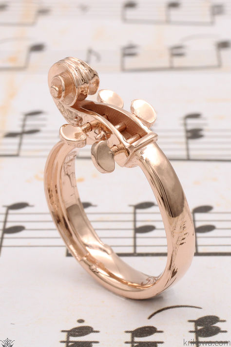 Music note bracelet