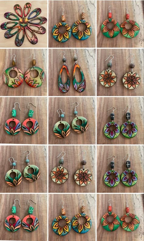 Diy Decoupage Wooden Earrings, Diy Painted Wood Earrings, How To Paint Wood Earrings, Woodburned Earrings Diy, Wood Burning Earring Ideas, Wooden Painted Earrings Diy, Painted Wood Earrings Ideas, Wood Earring Ideas, Woodburn Earrings