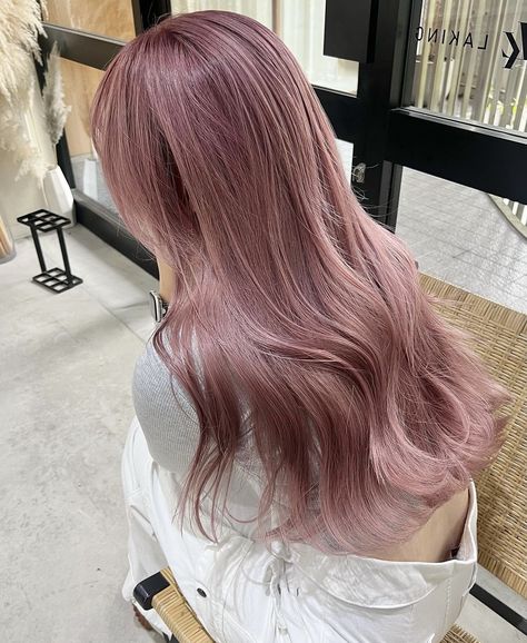 Outfit For Pink Hair, Ash Brown Hair With Pink Highlights, Pink Lilac Hair, Rose Gold Hair Asian, Mauve Blonde Hair, Brown Lilac Hair, Light Plum Hair, Ash Rose Hair, Rosy Pink Hair