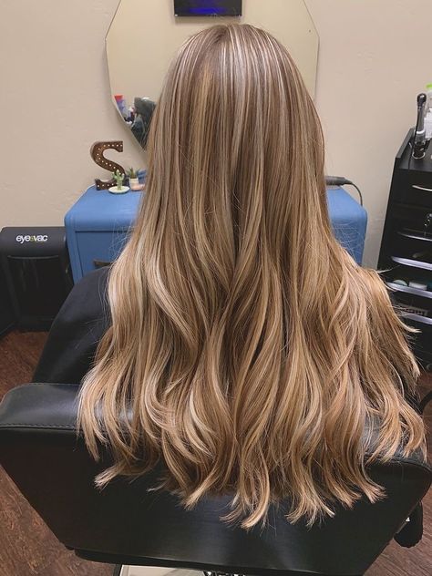 Light Brown W Blonde Highlights, Light Brown Blonde Hair Highlights, Light Brown With Blonde Highlights Honey, Light Brown Hair And Blonde Highlights, Auburn Blonde Highlights In Brown Hair, Honey Blonde With Babylights, Babylights Auburn Hair, Babylights Blonde Hair, Light Brown W Highlights