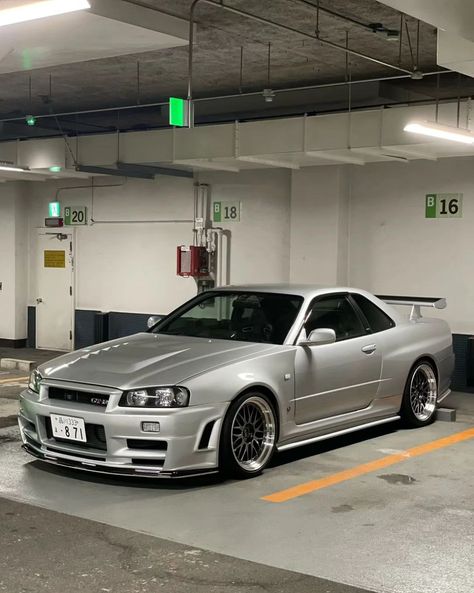 Nissan R34 ❤️‍🔥 credit @mcr_r34_gtr 1999 Nissan Skyline Gtr R34, Nissan R34 Skyline Gtr, Nissan Gtr 34, Gtr R34 Skyline, R34 Skyline Gtr, Skyline Gtr R35, Nissan Skyline R34 Gtr, Ka Chow, Nissan Gtr Nismo