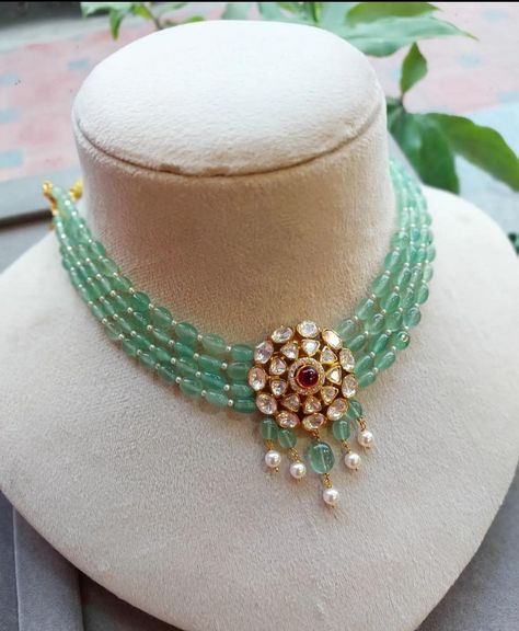 Green Beads Necklace Indian, Beads Jewelry Indian Gold Latest, Beads Necklace Designs Indian, Beads Necklace Indian Gold, Lockets Gold Indian For Women, Latest Beads Jewellery Designs, Beads Jewelry Indian Gold, Beads Jewellery Designs, Beaded Wedding Jewelry