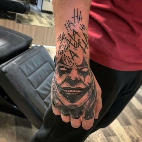 Hand Tattoo Designs Men, Joker Hand Tattoo, Hand Tattoos Men, Tato Joker, Joker Hand, Joker Face Tattoo, Hand Tattoos For Men, Arm Tattoos For Guys Forearm, Tattoo Font For Men