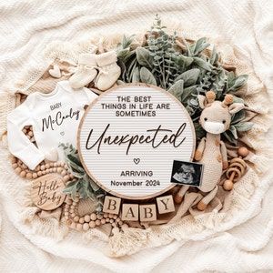 Pregnancy Announcement Board, Announcement Board, Fall Baby Announcement, Fall Pregnancy Announcement, Digital Baby Announcement, Announcement Pictures, Pregnancy Announcement Template, Fun Baby Announcement