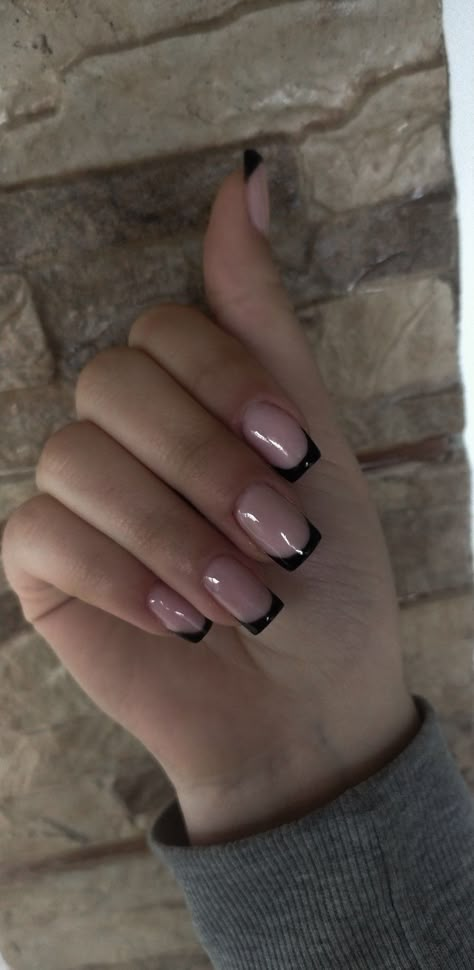 french, black Black Nails Square Design, Short Nails Black Tips, Black French Tip Nails Goth, Short Acrylic Nails Black French Tip, Black And Grey French Tip Nails, Black French Tips Square, Black French Tip Nails Square Short, Black French Square Nails, Shorties Nails Black French Tip