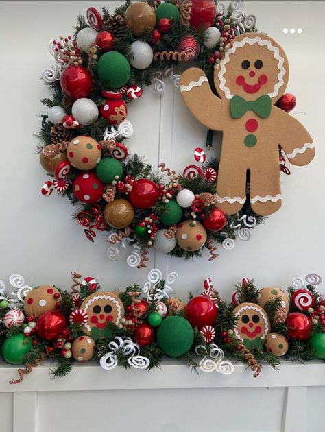 Ginger Cookies Christmas, Diy Christmas Yard Decorations, Christmas Tree Inspo, Gingerbread Theme, Gingerbread Christmas Tree, Gingerbread Christmas Decor, Gingerbread House Decorations, Gingerbread Decorations, Ideas Navidad