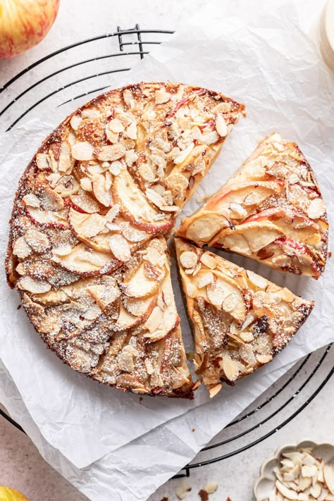 Impossibly Easy French Apple Almond Cake - Well Seasoned Studio French Apple Desserts, Easy French Apple Cake, French Apple Almond Cake, Apple Cake Almond Flour, Apple Almond Tart, Healthy Apple Cake Recipes, Almond Recipes Baking, Simple Apple Desserts, Healthy Tart Recipes