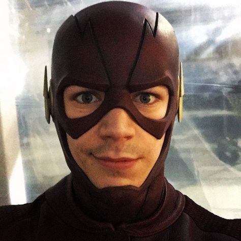 Hot Pictures of Grant Gustin | POPSUGAR Celebrity Grant Gustin Flash, The Flash Cw, Cw Flash, Grant Gustin The Flash, Flash Funny, Alexander Calvert, Night Shoot, Flash Barry Allen, Cr7 Jr