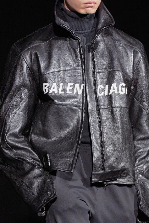 Balenciaga Leather Jacket, Balenciaga Jacket, Concept Clothing, Men's Leather Jacket, Balenciaga Mens, Runway Looks, Men Fashion, Puma Jacket, Motorcycle Jacket