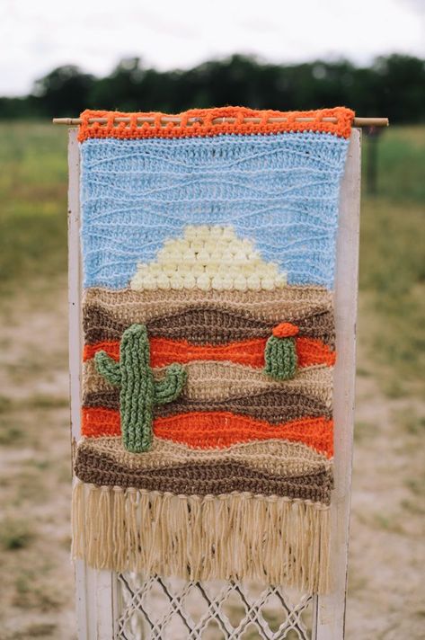 Crocheted wall hanging of sunrise in the Southwestern desert. Crochet Desert, Desert Crochet, Crochet Lovies, What To Crochet, Crochet Wall Art, Treble Crochet, Donut Pattern, Crochet Nursery, Back Post Double Crochet