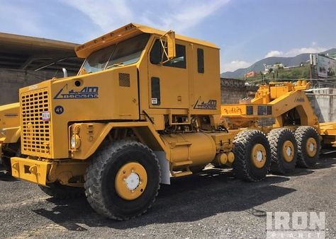 Mexican Trucks, Oshkosh M1070, Oshkosh Truck, Mini Trucks 4x4, Heavy Haul Trucks, Dragon Wagon, Car Hauler Trailer, Truck Images, Heavy Haul