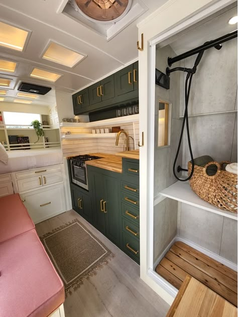 Sprinter Van Bathroom Ideas, Van With Full Bathroom, Vanlife Ford Transit, Van Room Ideas, Van Life With Shower And Toilet, Horsebox Conversion Camper Van, Ford Transit Conversion With Bathroom, Van Office Ideas, Camper Van Layout With Bathroom