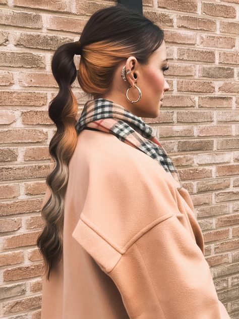 Brunette Peekaboo Color, Peekaboo Underlights, Brown Hair With Peekaboo Highlights, Peekaboo Hair Color Ideas, Short And Curly Hair, Peekaboo Blonde, Peekaboo Hair Color, Peekaboo Braids, Peekaboo Hair Colors