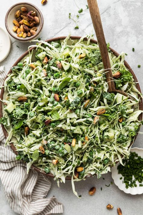 Green Goddess Salad Recipe Best Green Salad Recipes, Best Green Salad, Goddess Salad Recipe, Real Food Dieticians, Green Goddess Salad Recipe, Salad With Homemade Dressing, Goddess Dressing Recipe, Green Goddess Salad, Dietitian Recipes