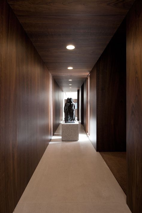 Felipe Hess House Lobby, Design Hall, Hotel Corridor, Corridor Design, Timber Walls, Timber Panelling, Wood Ceilings, Entry Foyer, Interior Walls