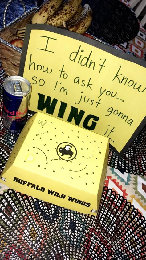 #TWIRP #Proposal #WingItProposal #DanceProposal Court Warming Proposals, Signs To Ask A Cheerleader To Hoco, Morp Proposal Ideas Guys, Asking Out To Dance Ideas, Dance Hoco Proposals Ideas, Vice Versa Proposal Ideas, Best Prom Proposals Creative, Cute Sadie Hawkins Proposals, Sadie Hawkins Proposal Ideas