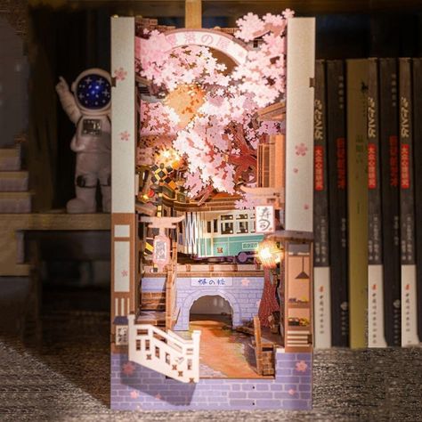 Japanese Book Nook, Ghibli Book Nook, Studio Ghibli Book Nook, How To Make A Book Nook, Book Nook Ideas Diy, Booknook Diy, Booknook Ideas, Book Nook Shelf Insert, Book Nook Shelf