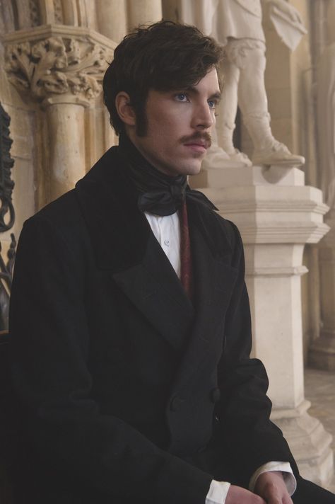 Tom Hughes as Prince Albert in 'Victoria' (2016) Tom Hughes Victoria, Victoria Masterpiece, Victoria Pbs, Victoria Tv Show, Victoria 2016, Victoria Itv, Prins Albert, Victoria Series, Tom Hughes