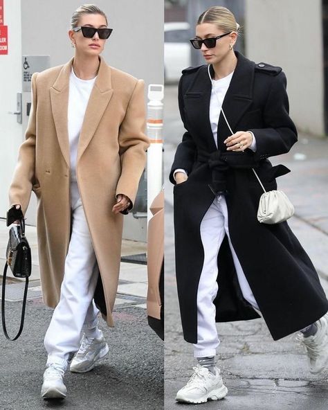 Haley Bieber Outfits, Hailey Bieber Street Style, Hailey Baldwin Street Style, Hailey Style, Pretty Winter Outfits, Ny Outfits, Sweats Outfit, Fall Fashion Skirts, Women's Shoes Accessories