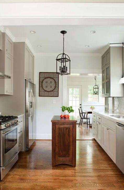 Narrow Kitchen Layout, Narrow Kitchen Design, Upgrade Kitchen, Small Kitchen Furniture, Long Narrow Kitchen, Narrow Kitchen Island, Porch Dining, Kitchen Island Plans, Custom Kitchen Island