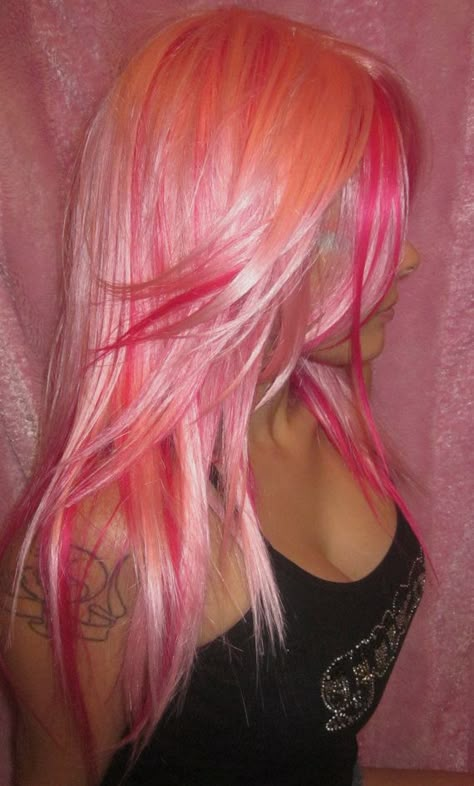 Exotic Hair, Pink Obsession, Coloured Hair, Ombré Hair, Funky Hairstyles, Pink Things, Awesome Hair, Alternative Hair, Scene Hair