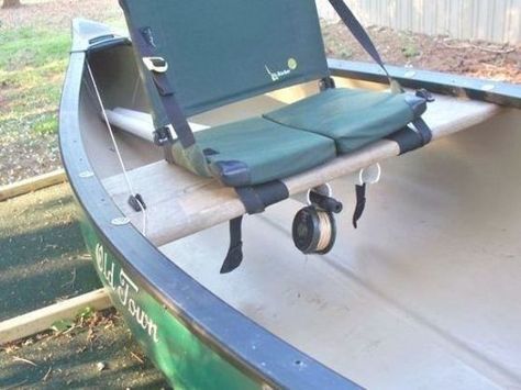 Canoe Modifications, Diy Canoe, Canoe Ideas, Fishing Canoe, Canoe Seats, Boat Upgrades, Kayaking Ideas, Kayak Cart, River Kayaking