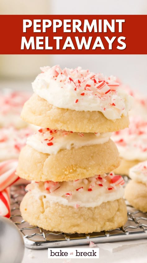 These Peppermint Meltaways are soft, buttery cookies topped with creamy peppermint frosting and crushed candy canes. A holiday favorite that melts in your mouth! Peppermint Twist Cookies, Cookies With Crushed Candy Canes, Peppermint Meltaway Cookies, Peppermint Meltaways, Cookies No Eggs, Peppermint Christmas Cookies, Peppermint Frosting, Peppermint Treats, Meltaway Cookies