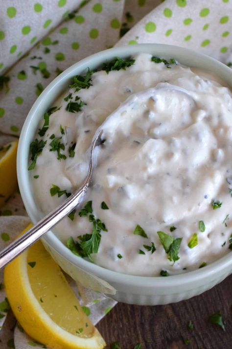 Classic Homemade Tartar Sauce Roasting Beets In Oven, Mayo Recipe, Homemade Tartar Sauce, Pan Fried Salmon, Fried Salmon, Baked Pork, Tartar Sauce, Homemade Jam, Scone Recipe