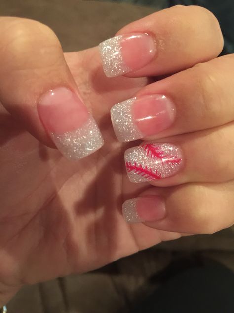 Glitter baseball nails Softball Nails Acrylic, Baseball French Tip Nails, Baseball Gel Nails Ideas, Baseball Acrylic Nails, Baseball Nail Ideas, Softball Nail Ideas, Baseball Pedicure, Baseball Nail Designs, Sport Nails