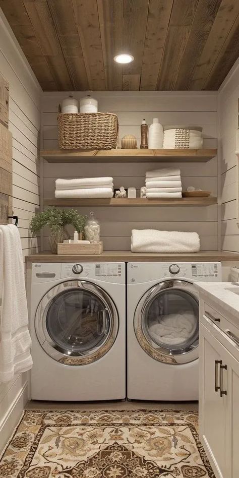 Discover how to transform your laundry room with these top 15 Shiplap Laundry Room Ideas. Create a functional, stylish space that combines beauty and practicality. Get inspired to upgrade your laundry room today! Acnh Laundry, Drømme Bad, Stackable Laundry, Blair House, Bohemian Office, Koti Diy, Dream Laundry Room, Basement Laundry, Laundry Room Layouts