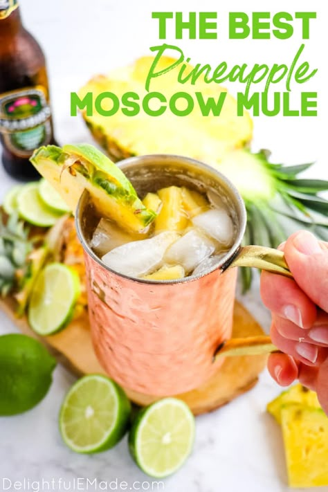 Pineapple Moscow Mule, Pineapple Mule, Moscow Mule Drink Recipes, Moscow Mule Drink, Mule Drink, Pineapple Vodka, Moscow Mule Cocktail, Moscow Mule Recipe, Moscow Mules